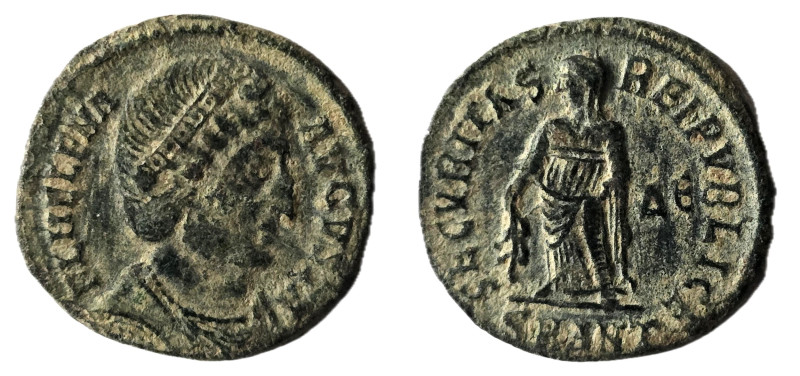 Helena, mother of Constantine. Follis. Antiochia, circa AD 327-328.
Æ
FL HELENA ...