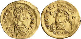 Anastasius I. Semissis; Anastasius I; Constantinople, 491-518 AD, Semissis, 2.02g. DO-8, MIB-9. Obv: D N ANASTASIVS P P AVG, Bust right. Rx: VICTORIA ...