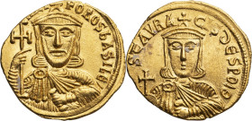 Nicephorus I. Solidus; Nicephorus I; 802-811 AD, Constantinople, 803-811 AD, Solidus, 4.36g. DO-2b.3. Obv: Crowned facing bust of Nicephorus, wearing ...