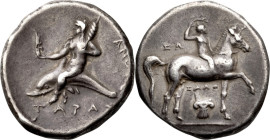 Calabria, Tarentum. Didrachm; Calabria, Tarentum; 280-272 AD, Didrachm, 6.43g. Vlasto-803. Obv: Nude youth, on horseback r. crowning self with wreath;...