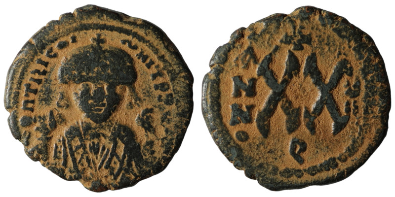 Tiberius II. Constantine. (578-582 AD). 1/2 Follis / 20 Nummi. Constantinople. O...