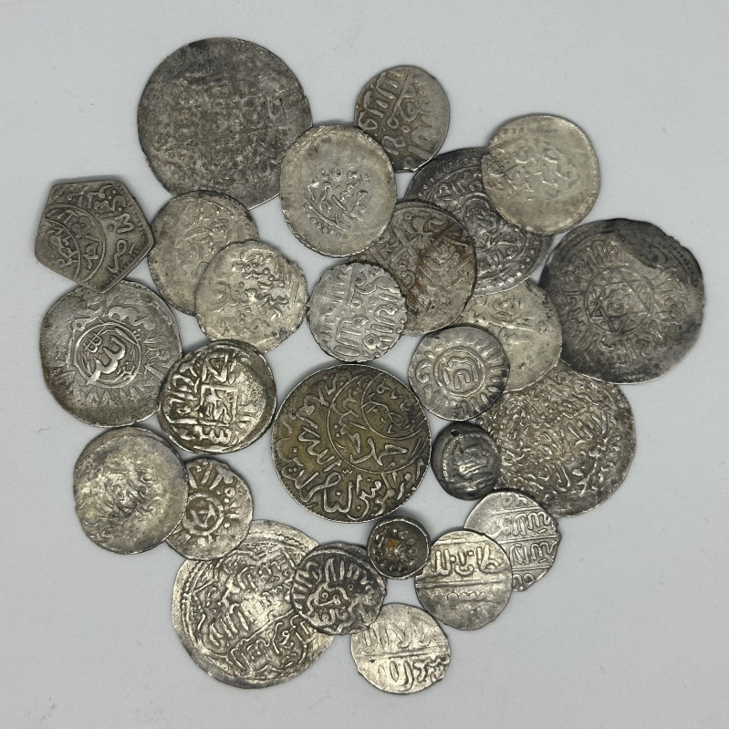 Group Lot of 26 AR Islamic Coins, Including Rasulids, Himyarites, Yemen and many...