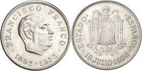 1975. Franco (1892-1975). Alzamiento 18 julio 1936. Escasa. Plata. 18,33 g. Ø37 mm. EBC+.