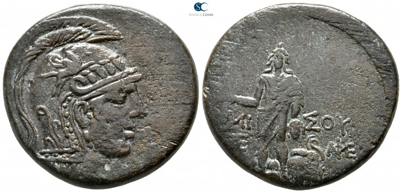 Pontos. Amisos circa 85-65 BC. 
Bronze Æ

30 mm., 18,21 g.



very fine