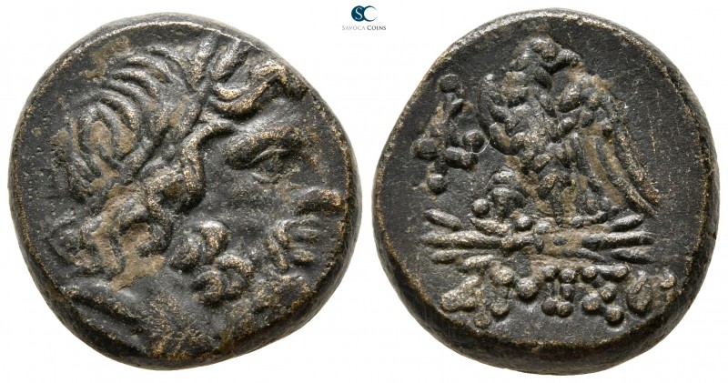 Pontos. Amisos circa 85-65 BC. 
Bronze Æ

18 mm., 8,58 g.



very fine