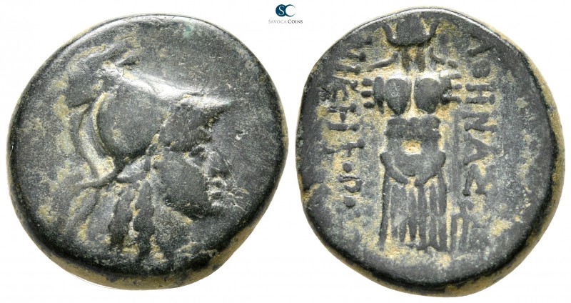 Mysia. Pergamon 200-133 BC. 
Bronze Æ

21 mm., 6,99 g.



very fine