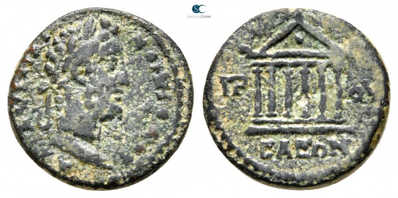 Bithynia. Prusa ad Olympon . Commodus AD 180-192. 
Bronze Æ

15 mm., 2,18 g....