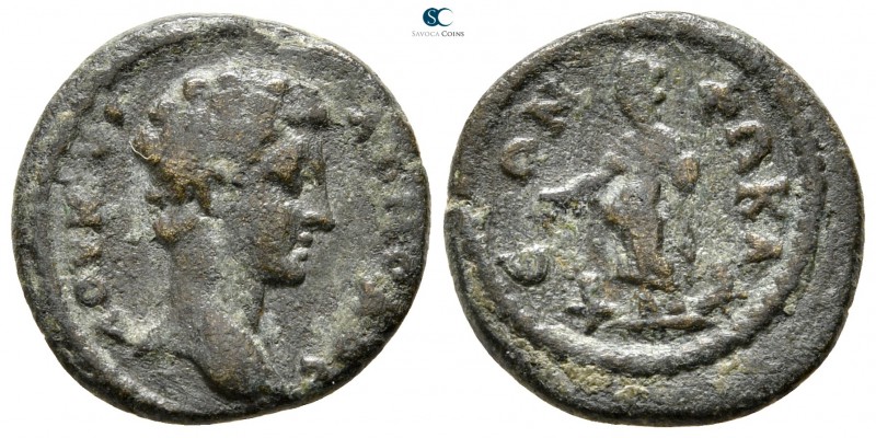 Ionia. Phokaia. Commodus, as Caesar AD 166-177. 
Bronze Æ

16 mm., 1,99 g.
...