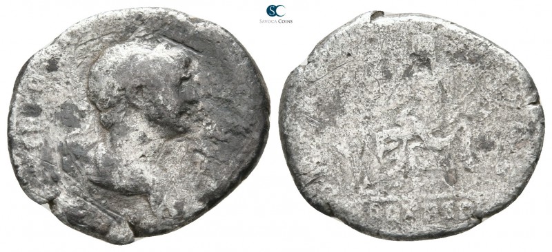 Trajan AD 98-117. Rome
Denarius AR

20 mm., 2,64 g.



fine