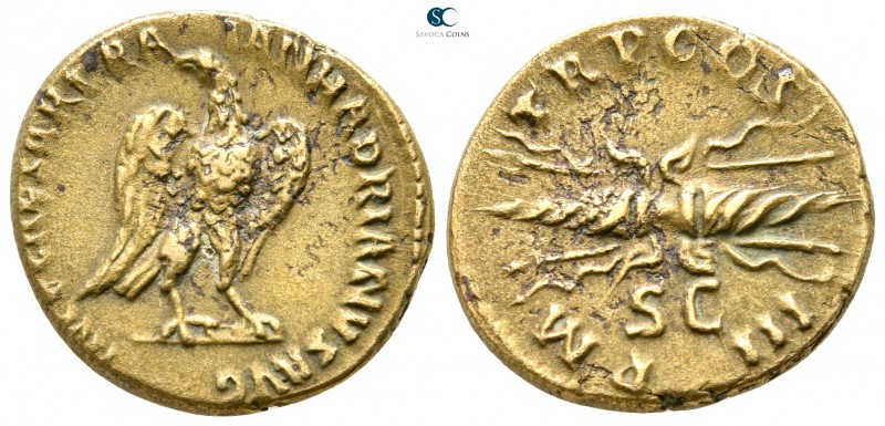 Hadrian AD 117-138. Rome
Semis Æ

18 mm., 2,90 g.



very fine