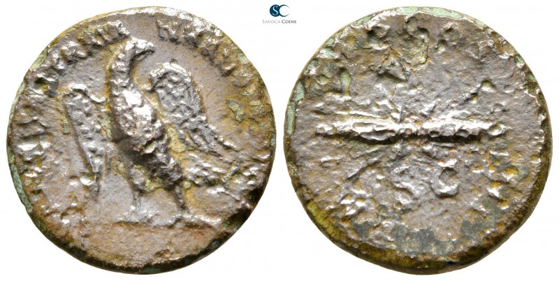 Hadrian AD 117-138. Rome
Quadrans Æ

18 mm., 3,07 g.



fine