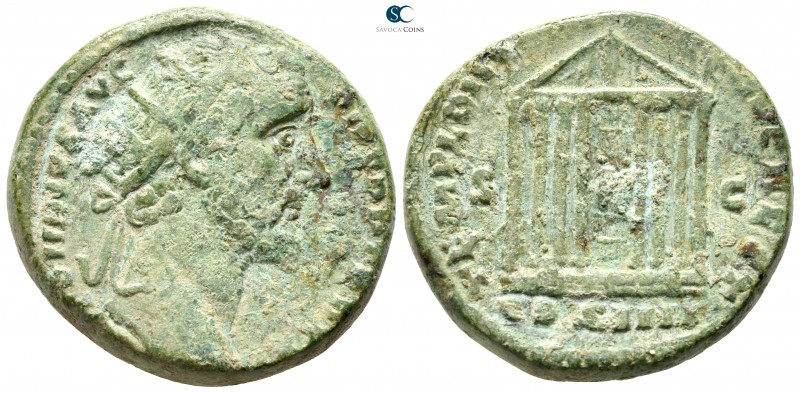 Antoninus Pius AD 138-161. Rome
Dupondius Æ

25 mm., 13,92 g.



nearly v...