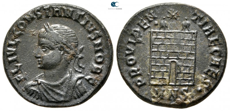 Constantius II as Caesar AD 324-337. Nicomedia
Follis Æ

19 mm., 3,27 g.

...
