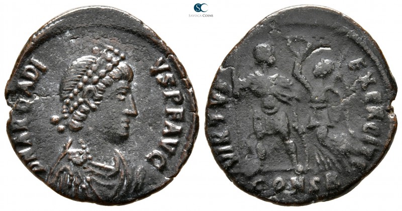 Arcadius AD 383-408. Constantinople
Follis Æ

18 mm., 2,12 g.



very fin...