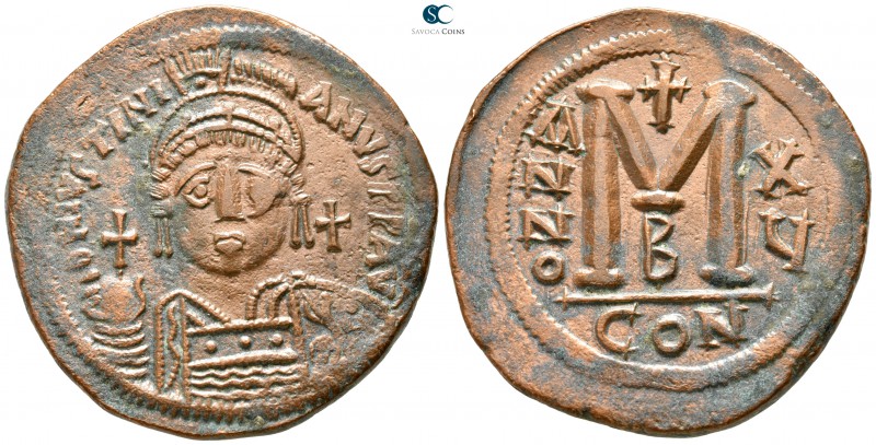 Justinian I. AD 527-565. Constantinople
Follis Æ

39 mm., 23,07 g.



ver...