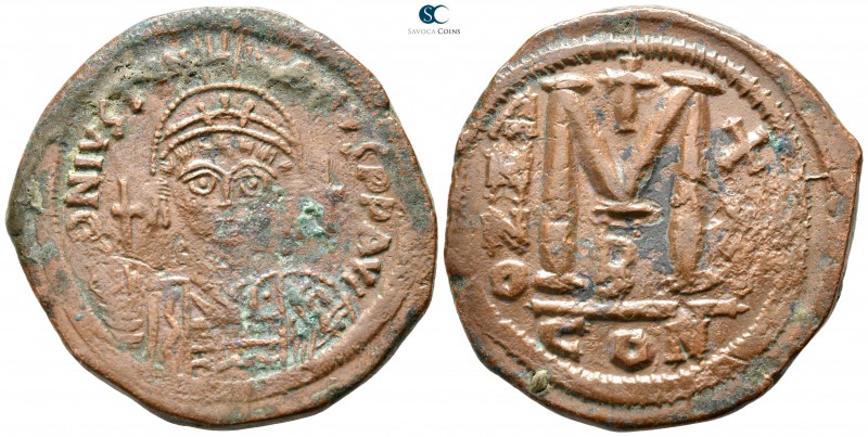 Justinian I. AD 527-565. Constantinople
Follis Æ

36 mm., 19,18 g.



nea...