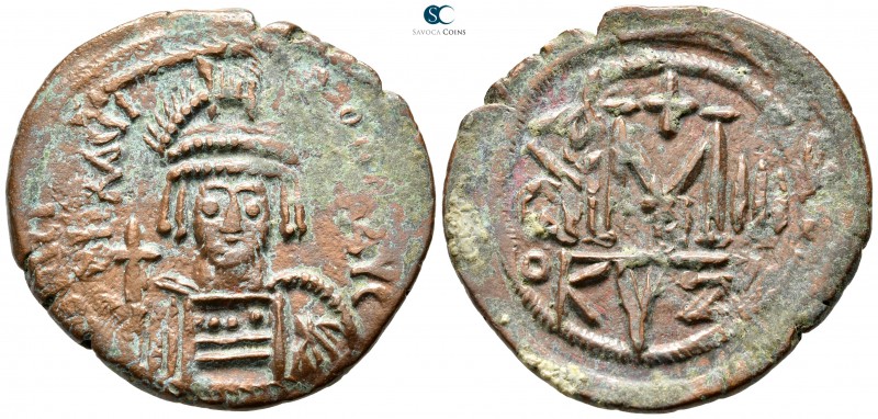 Heraclius AD 610-641. Cyzicus
Follis Æ

34 mm., 10,87 g.



very fine