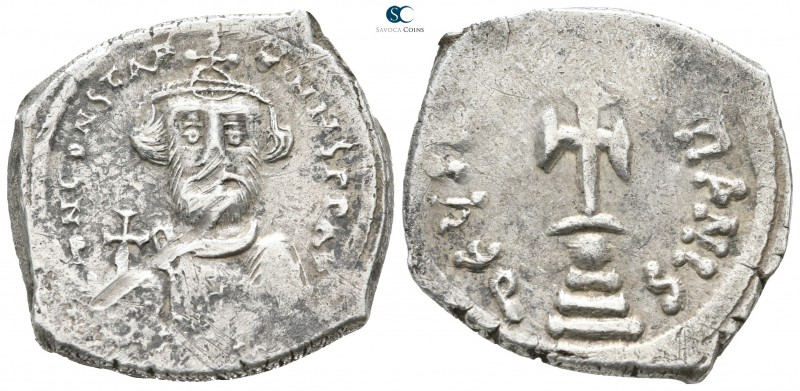 Constans II. AD 641-668. Constantinople
Hexagram AR

24 mm., 6,56 g.



v...