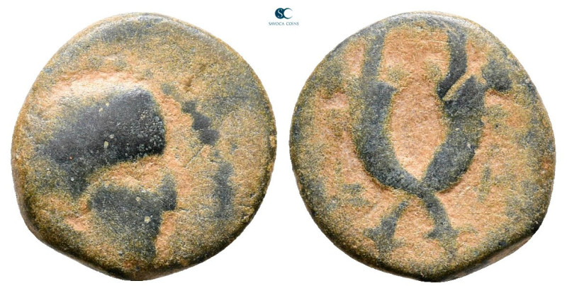 Nabataean Kingdom. Petra. Aretas IV 9 BC-AD 40. 
Bronze Æ

13 mm, 1,75 g

...