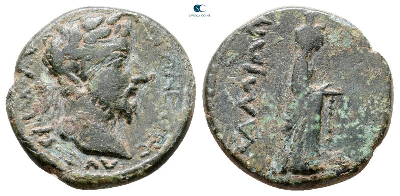 Ionia. Samos. Marcus Aurelius AD 161-180. 
Bronze Æ

17 mm, 3,21 g



Ver...