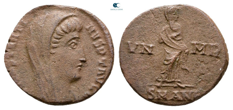 Constantine I the Great AD 306-337. Antioch
Follis Æ

13 mm, 1,37 g



Ne...