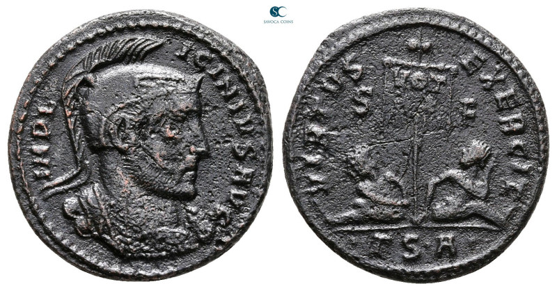 Licinius I AD 308-324. Thessaloniki
Follis Æ

18 mm, 2,83 g



Fine