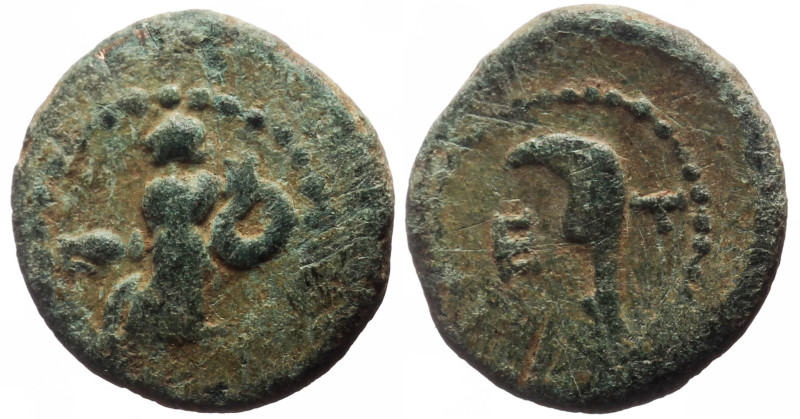 Pisidia, Etenna, AE (Bronze, 13.3 mm, 1.48 g), ca 1st century BC.
Obv. Nymph adv...