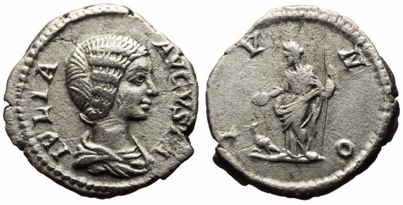 Julia Domna, Augusta (193-217 AD), denarius (Silver, 18.7 mm, 3.28 g), Rome.
Obv...