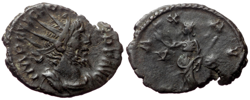 Victorinus (269-271) AE Antoninianus (Bronze, 2.58g, 20mm) Treveri.
Obv: IMP C P...