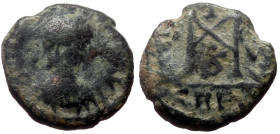 Marcian (450-457) AE Nummus (Bronze, 0.95g, 10mm) Thessalonica.
Obv: D N MARCIANVS P F AVG, Diademed, draped and cuirassed bust right.
Rev: CHES, Mono...