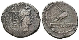 GENS VALERIA. Denario. (Ar. 3,21g/20mm). 45 a.C. Roma. (Crawford 474/2; FFC 1179). Anv: Cabeza laureada de Apolo a derecha, encima estrella, detrás ma...