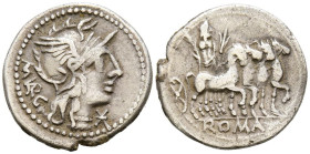 GENS VARGUNTEIA. Denario. (Ar. 3,73g/21mm). 130 a.C. Roma. (Crawford 257/1; FFC 1183). Anv: Cabeza de Roma a derecha, delante estrella, detrás leyenda...