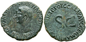 CALIGULA. As. (Ae. 9,18g/28mm). 37-38 d.C. Roma. (RIC 35). Anv: Cabeza de Calígula a derecha, alrededor leyenda: GERMANICVS CAESAR TI AVGVST F DIVI AV...