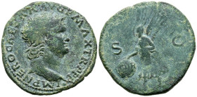 NERON. As. (Ae. 9,08g/27mm). 66 d.C. Lugdunum. (RIC 543). Anv: Cabeza de Nerón a derecha, alrededor leyenda: IMP NERO CAESAR AVG P MAX TR P P P. Rev: ...