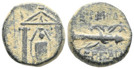 PAMPHYLIA.Perge.(Circa 50-30 BC).Ae.Obv : Cult statue of Artemis Pergaia facing within distyle temple.Rev : APTEMIΔOΣ ΠEPΓAIAΣ.Bow and quiver.