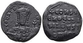 Constantine VII Porphyrogenitus (913-959) and Romanus I Lecapenus (920-944). AE Follis  Constantinople.( Repatinated)