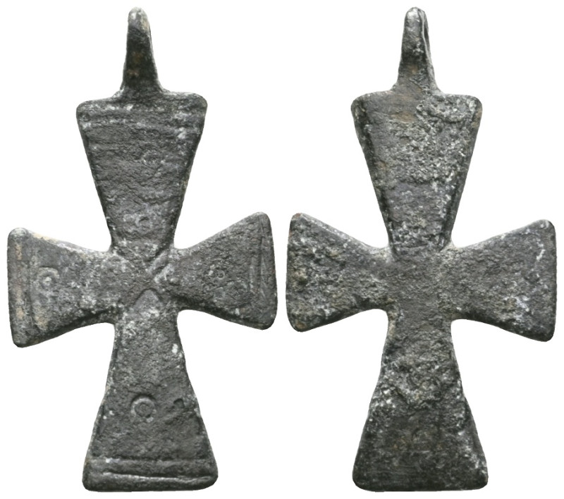 ANCIENT BYZANTINE EMPIRE BRONZE CROSS ( 8th - 10 th century ) .Ae

Weight: 4,8...