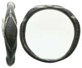 ANCIENT ROMAN BRONZE RING.(3rd–4th centuries).Ae.
