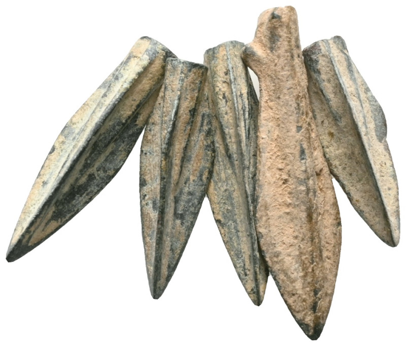 ANCIENT ROMAN BRONZE ARROW HEADS.(Circa 2 th Century). Ae.

Weight: lot 
Diam...