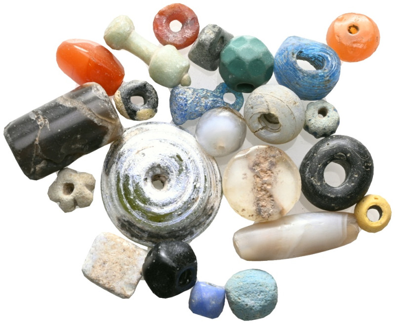 ANCIENT GREEK GLASS AND STONE NECKLACE PIECES.(Circa 2 th Century).

Weight: l...