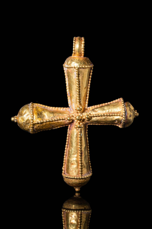 BYZANTINE CROSS PENDANT DECORATED WITH FILIGREE 

 Ca. AD 600 - 800 A Byzantin...