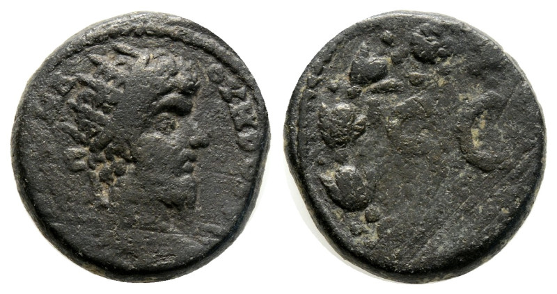 Roman Coins AE Bronze. 4,8 g. 17,4 mm.