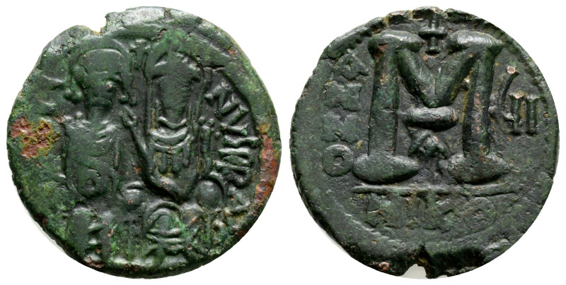 Byzantine Coins AE Bronze. 13 g. 29,3 mm.