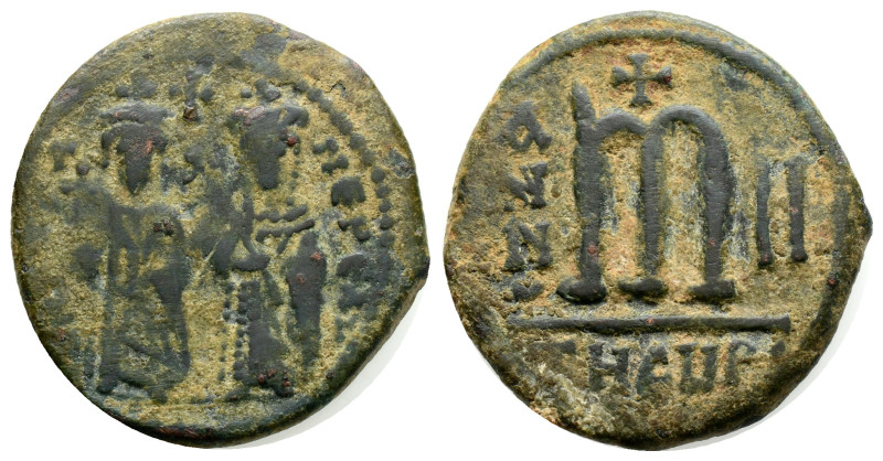 Byzantine Coins AE Bronze. 10,1 g. 27,4 mm.