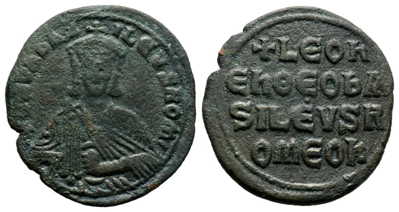 Byzantine Coins AE Bronze. 6 g. 26,6 mm.