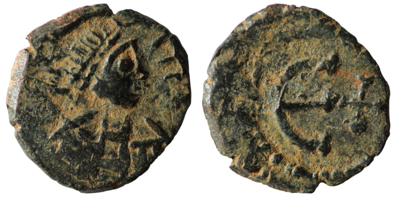 Justinian I. (527-565 AD). Æ Pentanummium. Antioch. Obv: diademed bust Justinian...