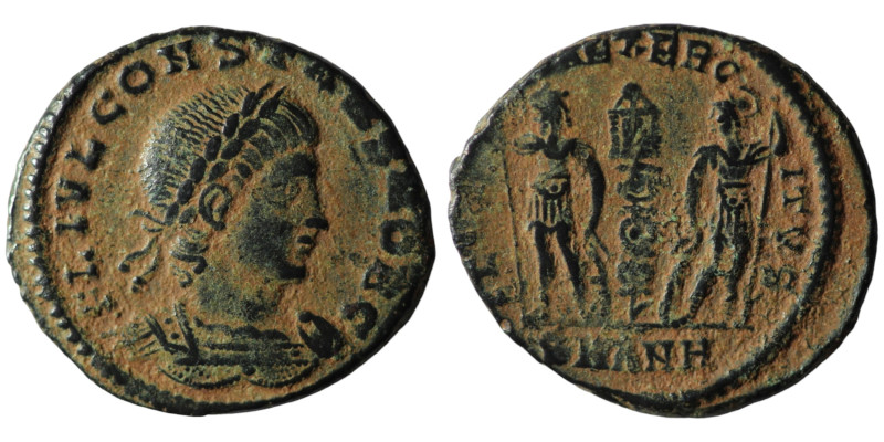 Constantinus II. (330-333 AD). Æ Follis. Antioch. Obv: FL IVL CONSTANTINVS NOB C...