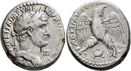 CILICIA. Mopsouestia-Mopsos. Hadrian, 117-138. Tetradrachm (Silver, 26 mm, 13.28 g, 6 h). ΑΥΤ ΚΑΙ ΘΕ ΤΡΑ ΠΑΡ ΥΙ ΘΕ ΝΕΡ ΥΙ ΤΡ ΑΔΡΙΑΝΟC CΕ / ΠΠ Laureate...