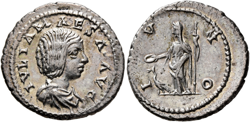 Julia Maesa, Augusta, 218-224/5. Denarius (Silver, 21 mm, 3.33 g, 12 h), uncerta...