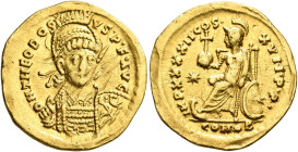 Theodosius II, 402-450. Solidus (Gold, 20 mm, 4.01 g, 6 h), Constantinopolis, 443-450. D N THEODOSI-VS•P•F•AVG Helmeted, pearl-diademed and cuirassed ...